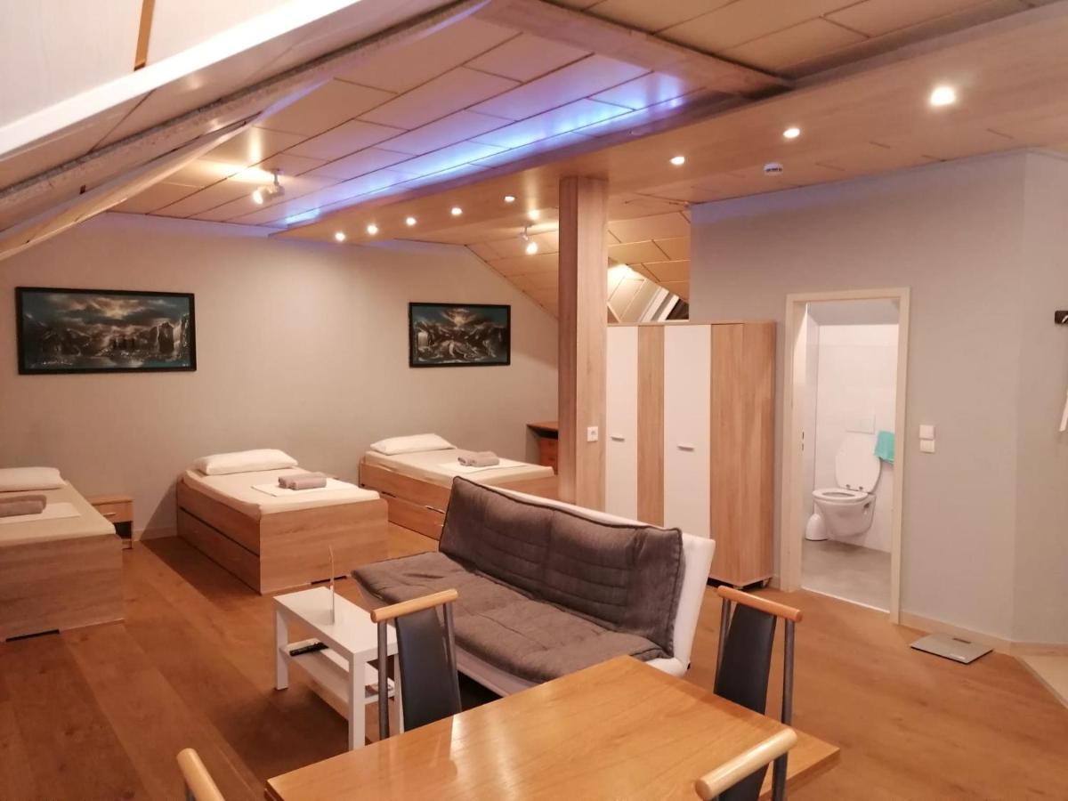 Apartment-Design 1, Altendtadt Altenstadt  ภายนอก รูปภาพ